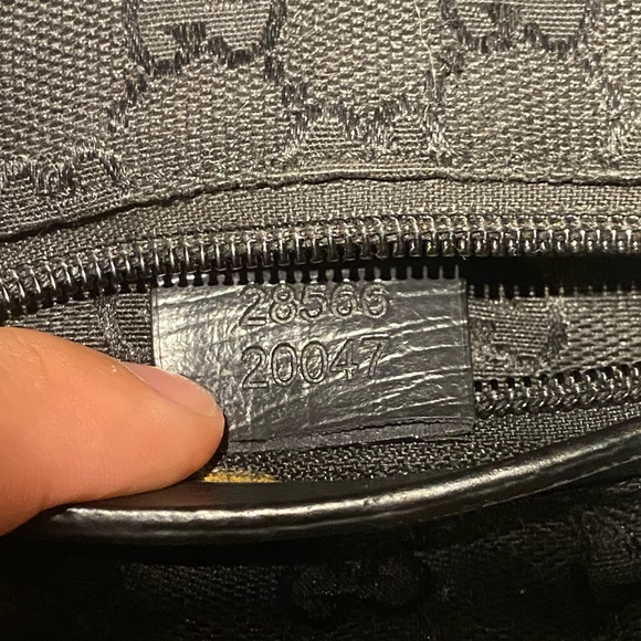 Gucci Sidebag - Picture 7 of 9